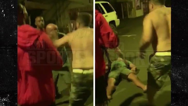 BJ Penn Knocked Out In Hawaii Street Fight, New Video Shows - TMZ