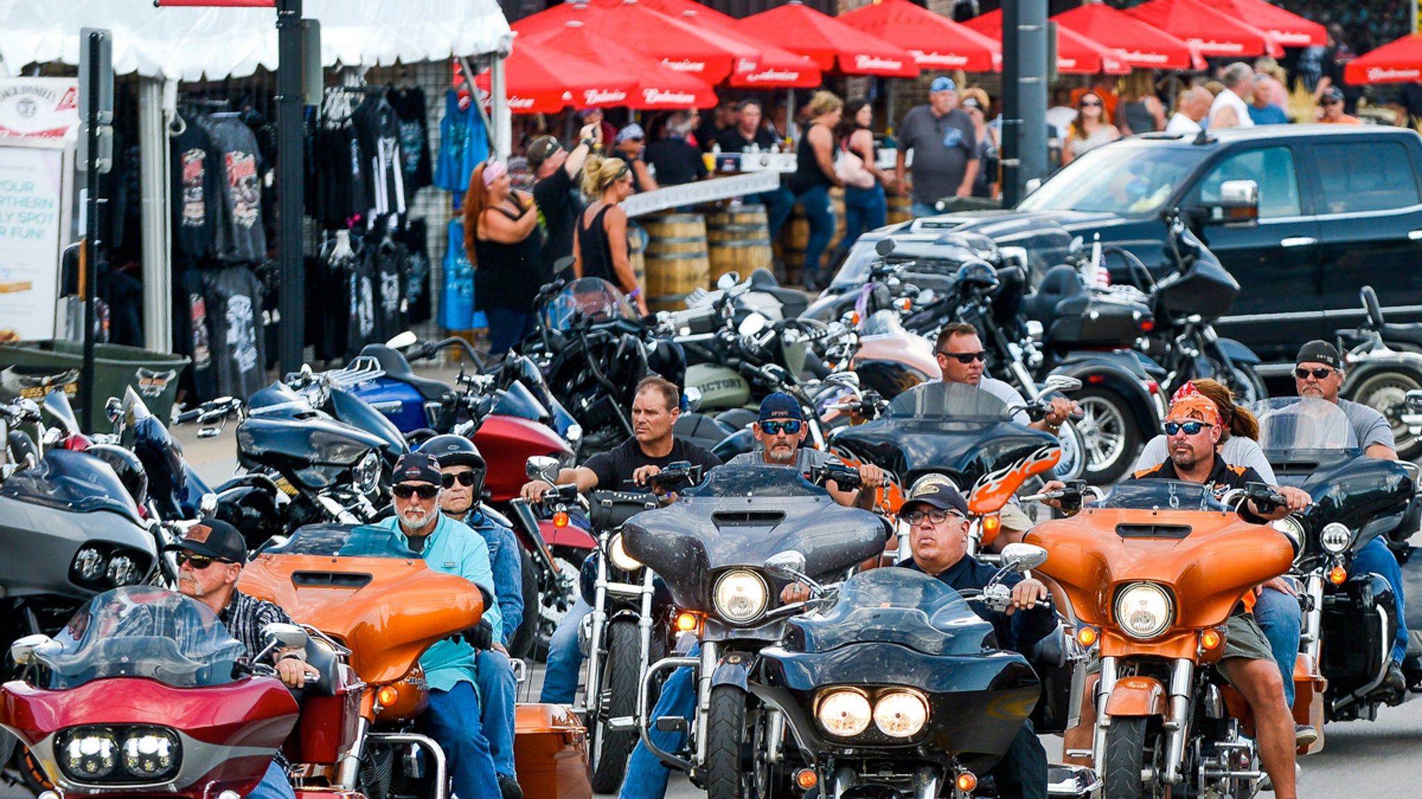 Sturgis Motorcyle Rally Bikers Arrive by Thousands, Masks and