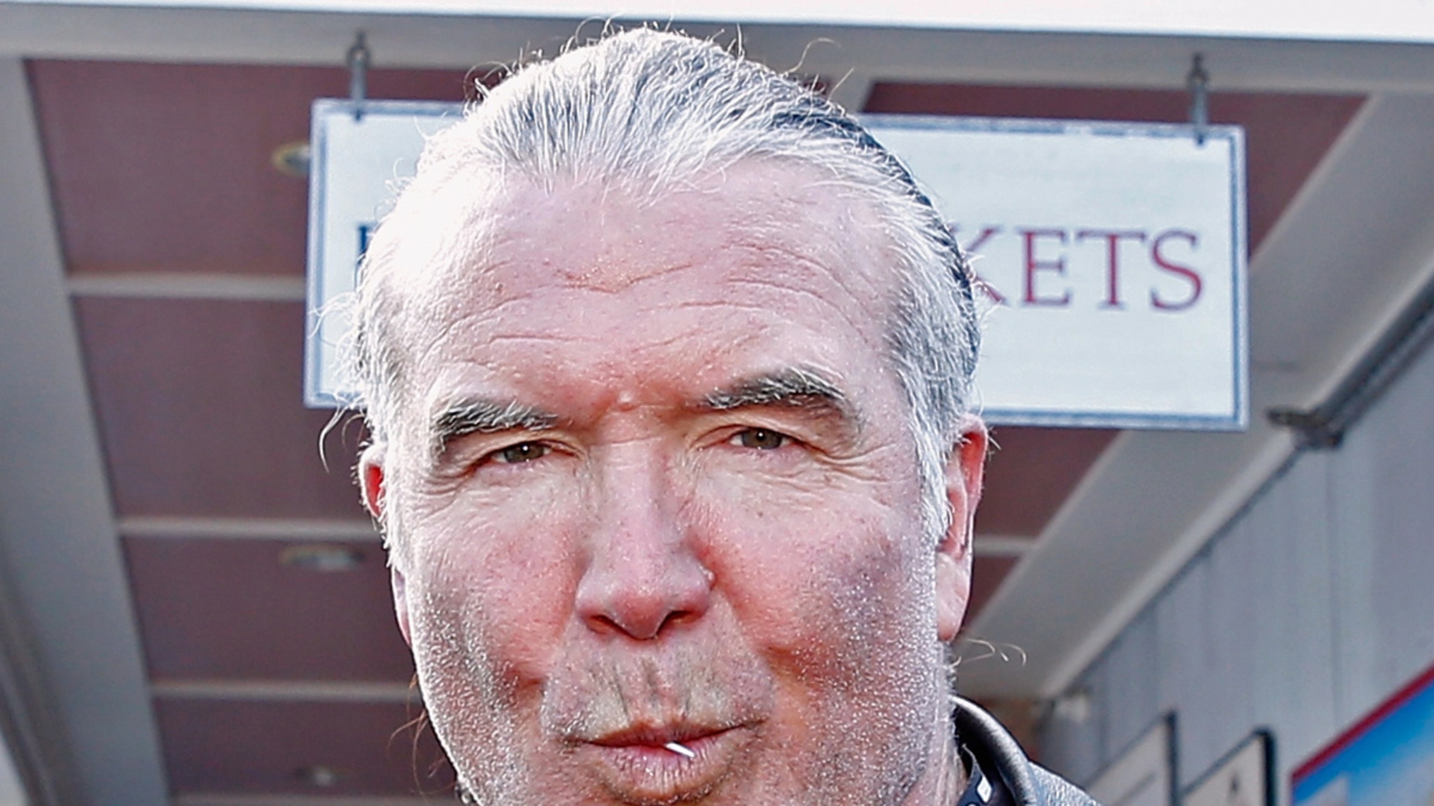 WWE Star Scott Hall On Life Support After Hip Surgery