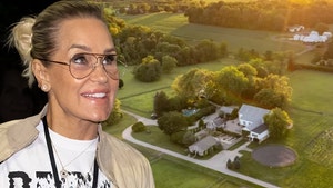 Yolanda Hadid and home getty 2