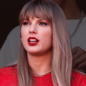 Fotos pornográficas de Taylor Swift AI inundam a Internet, fãs indignados e enojados