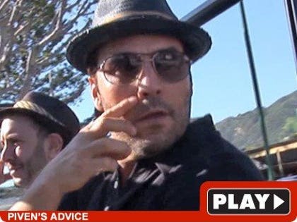 Jeremy Piven: Click to watch