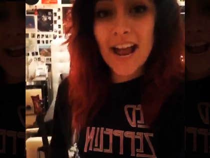 102415_paris_jackson_primary