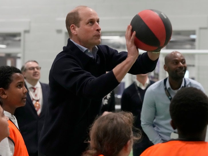 Prince William Visits the OnSide Youth Zone