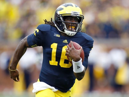 denard robinson on the field photos 7
