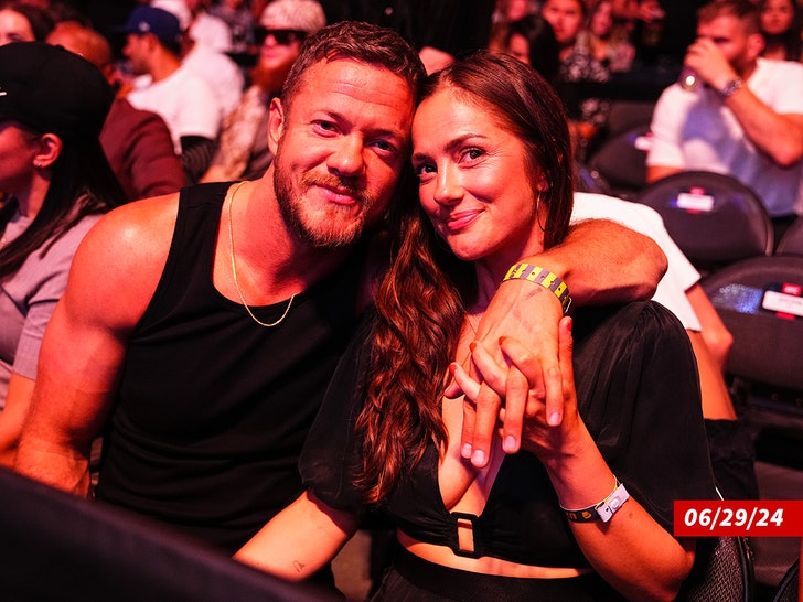 minka kelly e dan reynolds getty