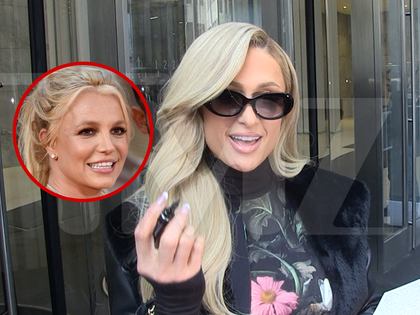 012826 paris hilton primary