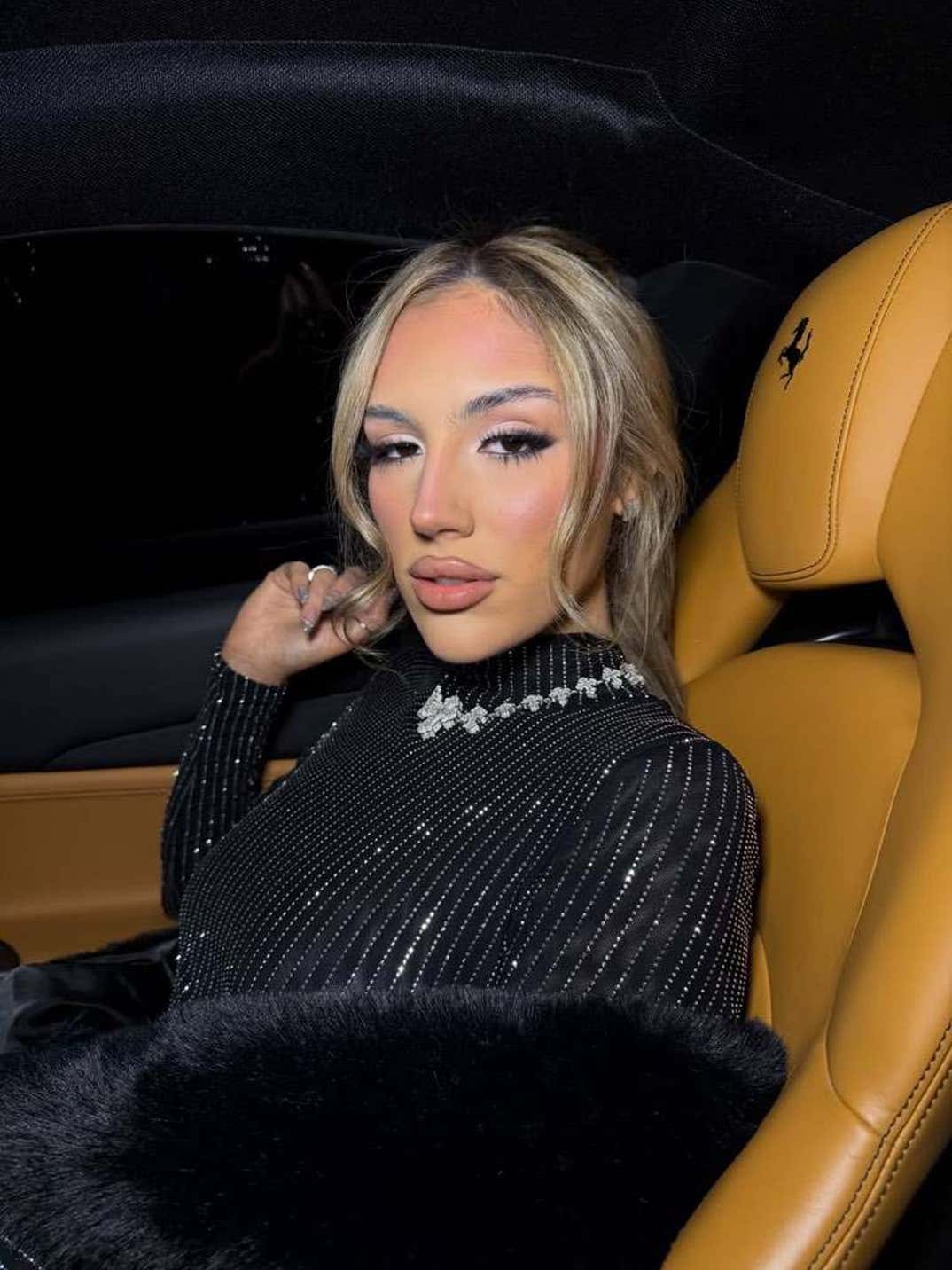 Marissa Springer Hot Shots 11