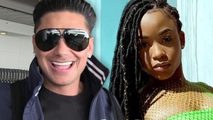 Pauly D Dating 'Double Shot at Love' Flame Nikki Hall
