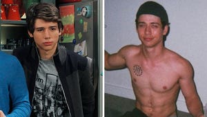 Uriah Shelton's Shirtless Shots