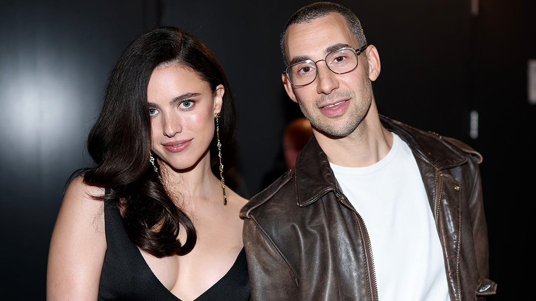 0708-Margaret-Qualley-Jack-Antonoff-Together-PRIMARY