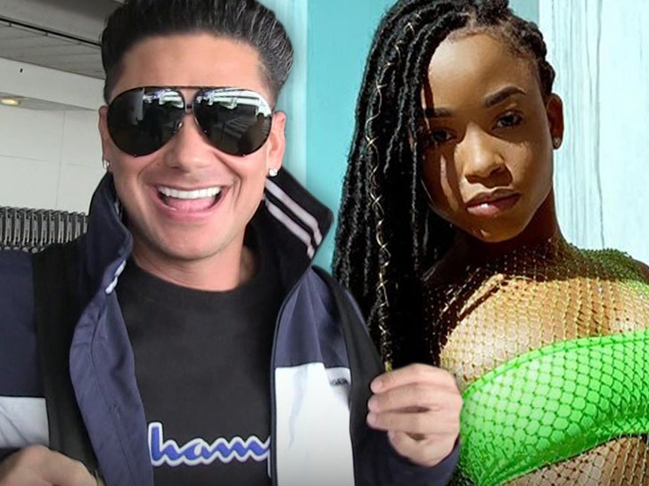 Pauly D Dating 'Double Shot at Love' Flame Nikki Hall