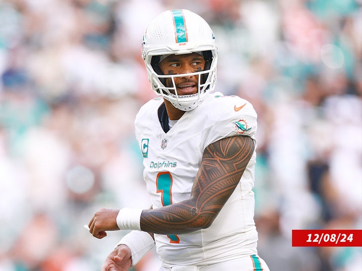 tua tagovailoa miami dolphins nfl