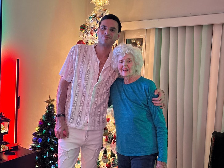 Pauly-Paul-and-grandma-Bev-1