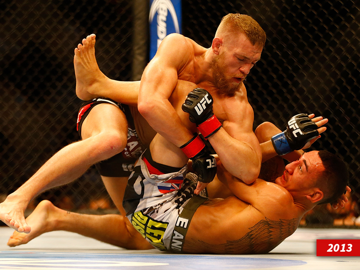 sub max holloway vs conor mcgregor getty 1