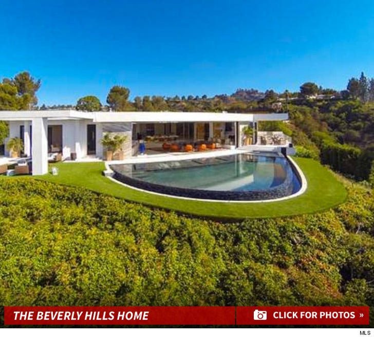Beyonce & Jay Z -- Lose Insane Beverly Hills Mansion