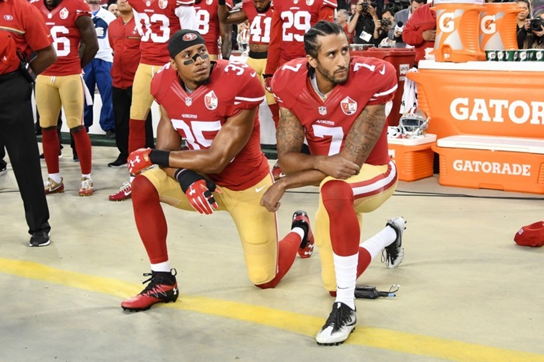 Colin_Kaepernick_knee_anthem00