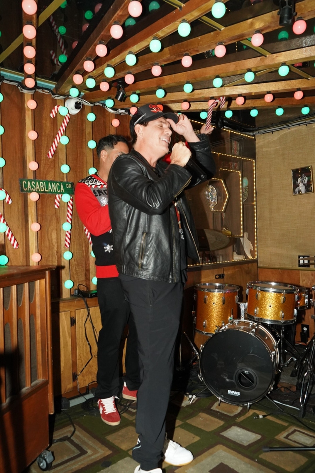 1225 Lukas Haas Christmas Song 5