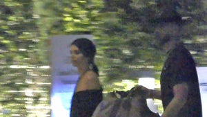Kendall Jenner & Ben Simmons Hit the Hotel Together with Overnight Bag