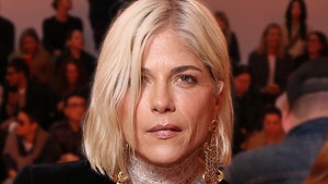 selma blair getty 12
