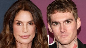 cindy-crawford-presley-gerber-getty-1