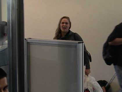 100815_ronda_rousey_primary