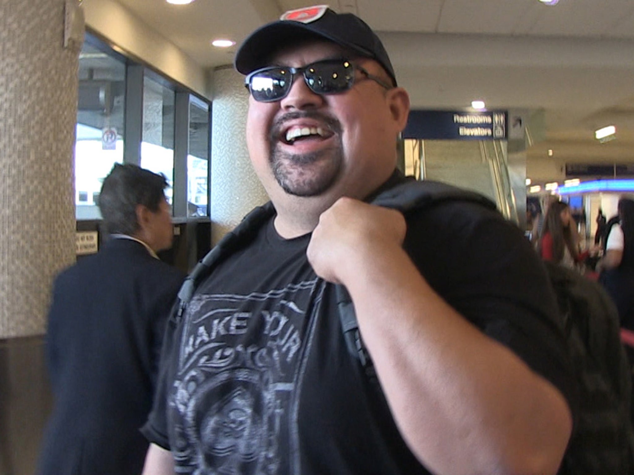 Gabriel Iglesias Is Shedding Pounds Feel How Hard