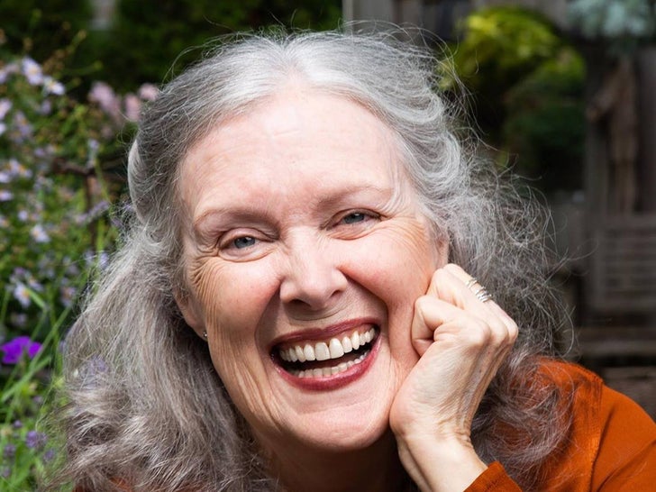 Tedde Moore -- now 73 years old -- resurfaced on social media looking like a C+.