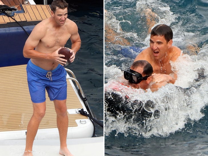 Eli Manning Shows Off Shredded Retirement Bod On Yacht With Shaun O'Hara