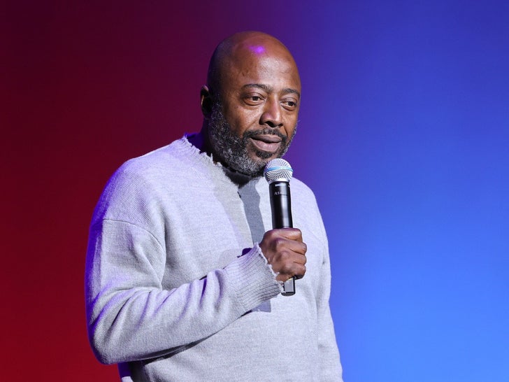 Donnell Rawlings Performance Pictures