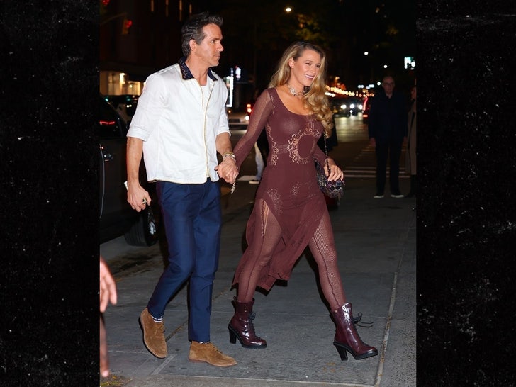 101224 Blake Lively Ryan Reynolds backgrid de encontro duplo