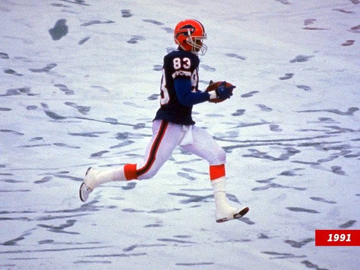 Bills Legend Andre Reed Expects Weather To Impact Ravens, 'Lamar Doesn't Like The Cold'