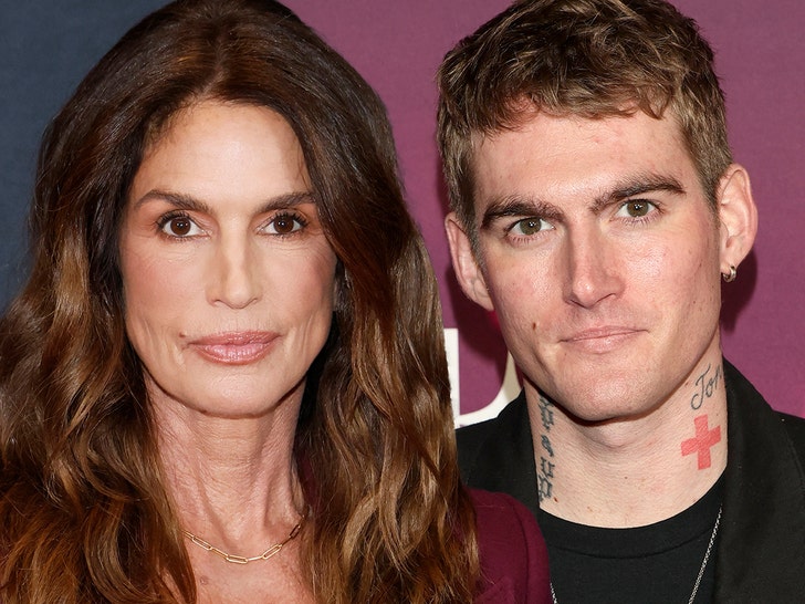 cindy-crawford-presley-gerber-getty-1