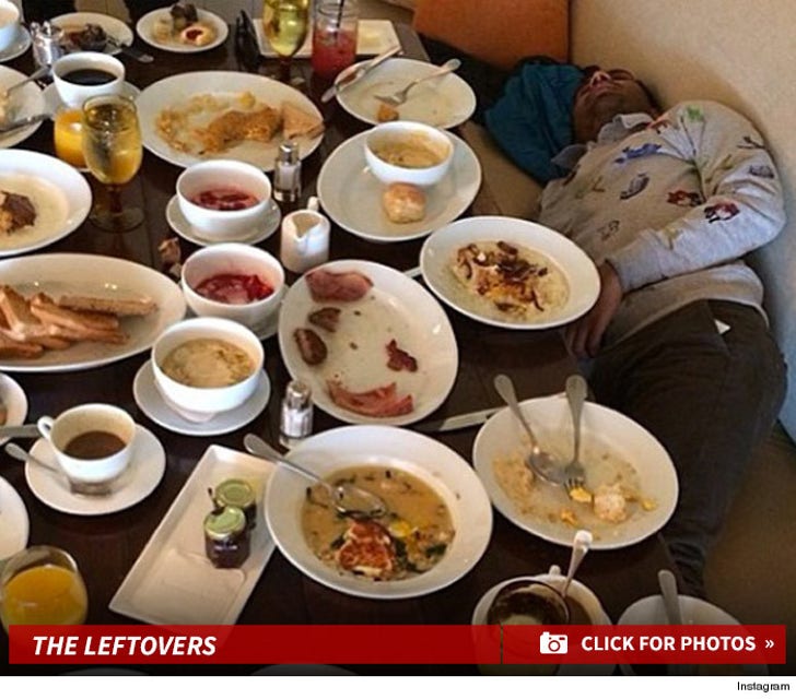 Post-Thanksgiving -- Stars' Food Leftovers!