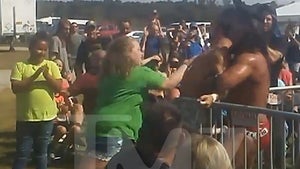 Honey Boo Boo Delivers Crushing Blow During Wrestling Match