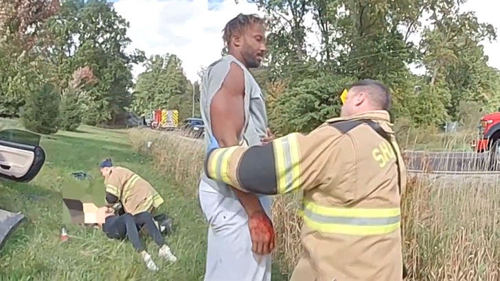 Police Video Shows Myles Garrett Bleeding From Wrist After Ohio Car Crash.jpg