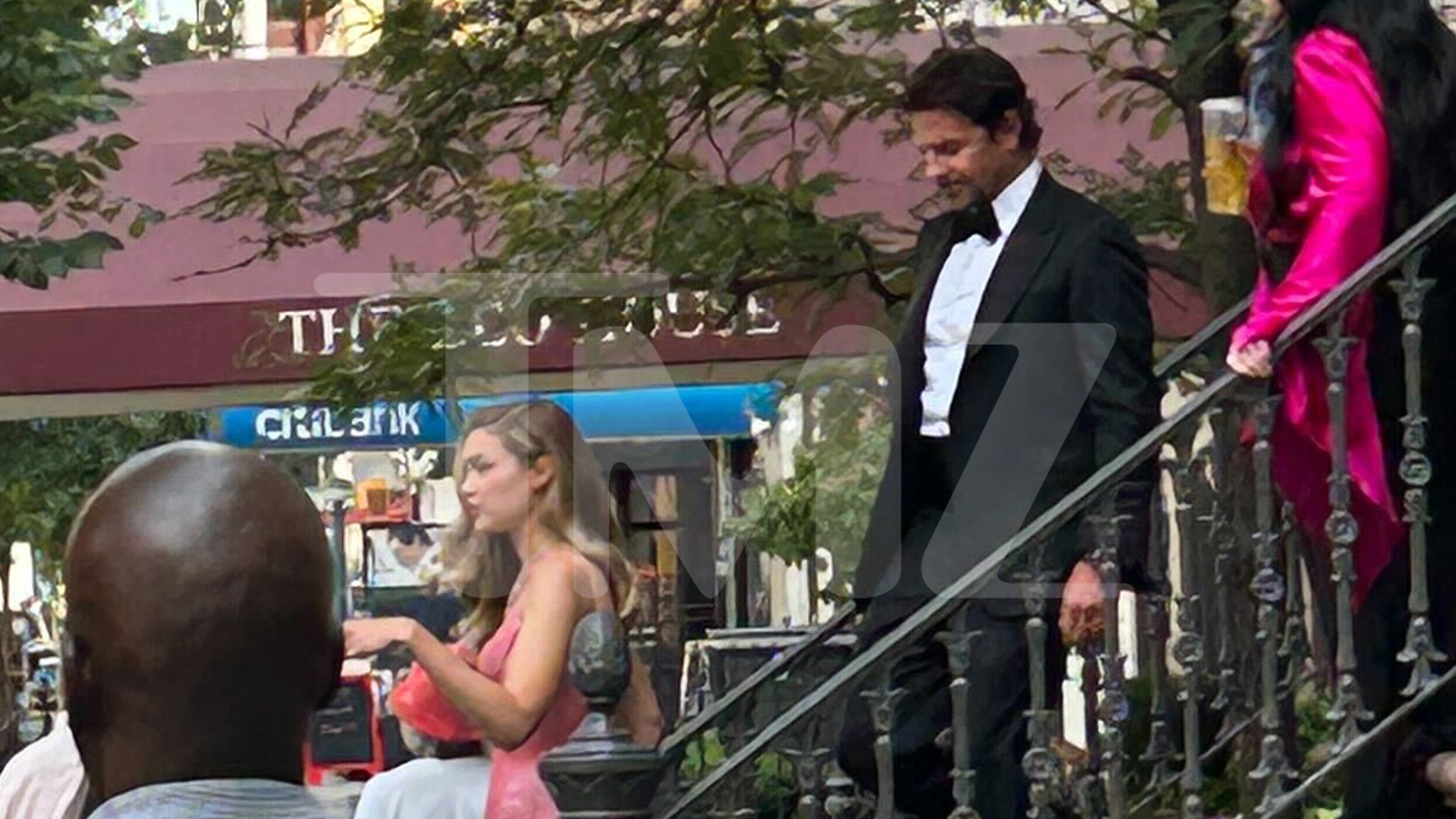 Gigi and Bradley Crash Swelce Wedding!