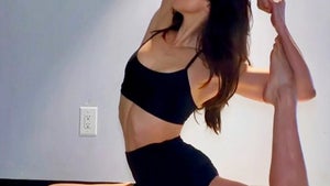 0923-kira-kosarin-bendy-babes-guess-who-primary_1024