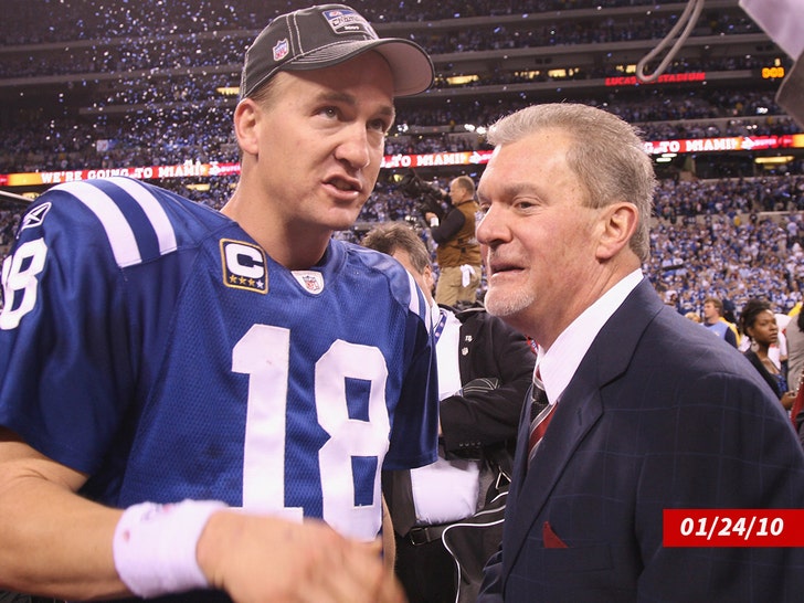 Jim Irsay e Peyton Manning Getty
