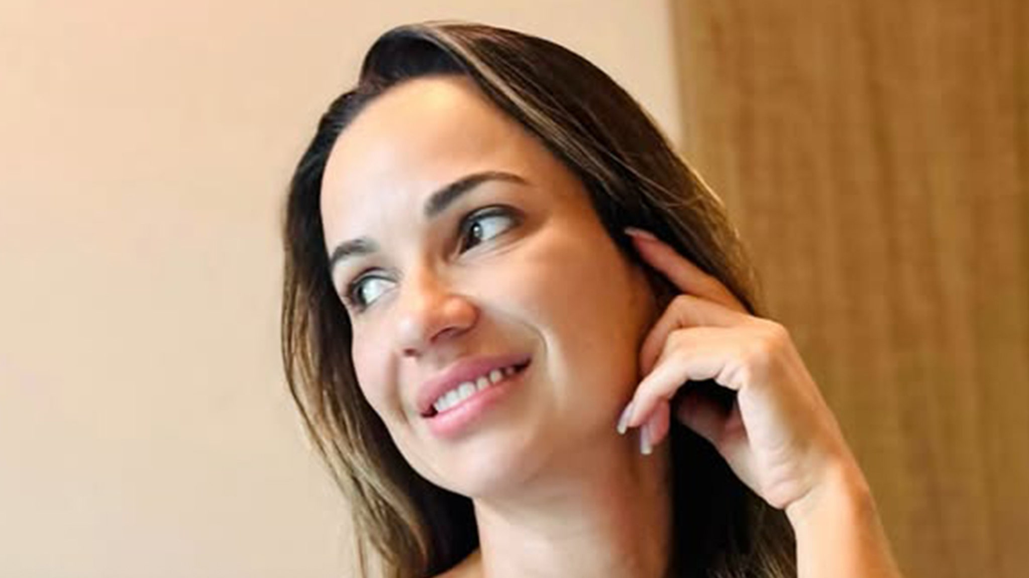 Influencer Aline Cristina Dalmolin Dead After Catastrophic Car Crash Influencer Aline Cristina Dalmolin Dead After Catastrophic Car Crash