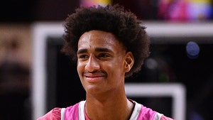 Alijah-Arenas-main-getty-1