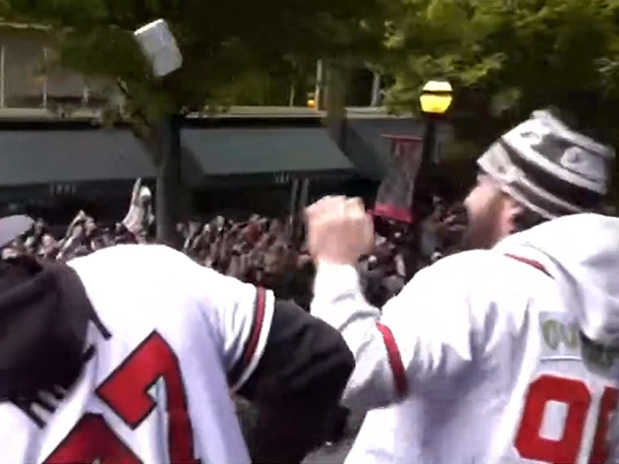 Beer-chugging Astros players are toasted by '1million' paradegoers after  second World Series title