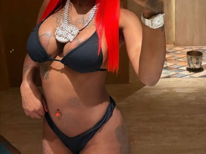 1112-Sexyy-Red-Black-Bikini-PRIMARY