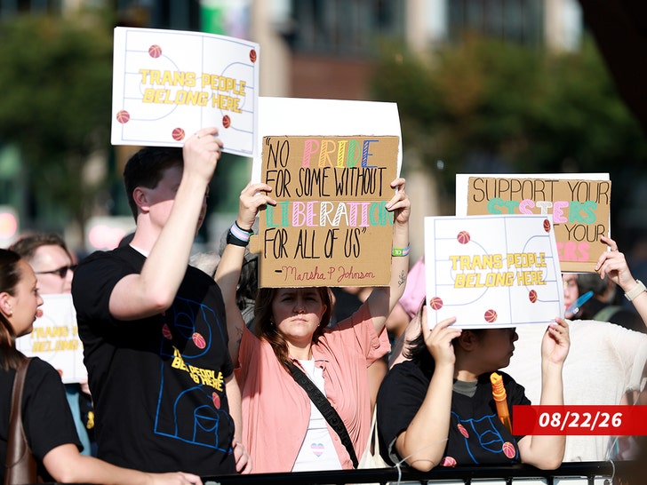 sub-Barclays-Center-protest-getty-2
