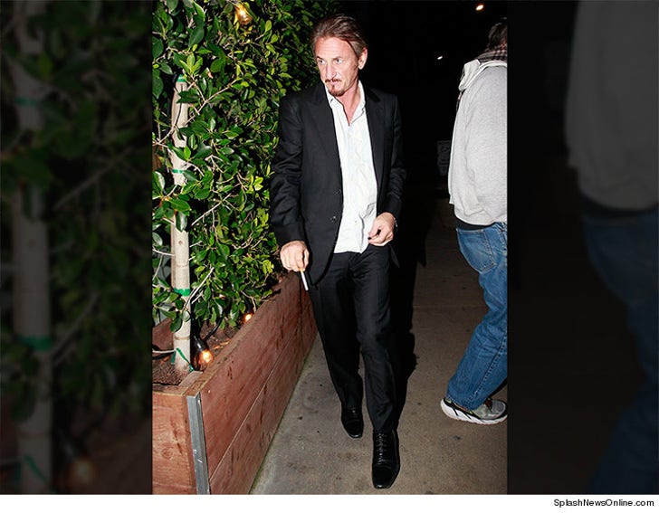 Sean Penn -- Chapo's Lawyer Says He's a Liar :: 0115-main-sean-penn-splash-6