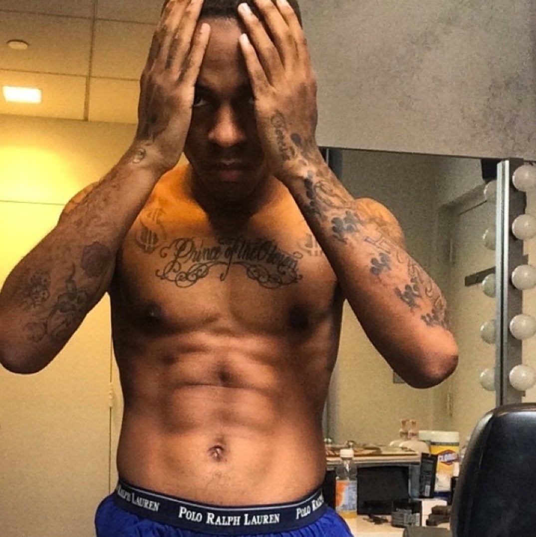 29 Shirtless Shots of Bow Wow