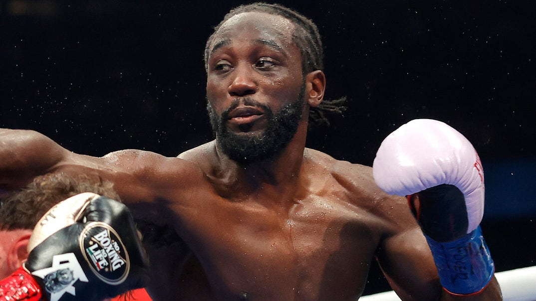 1216-Terence-Crawford-In-The-Ring-PRIMARY