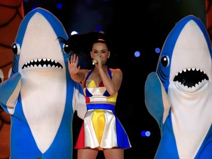 0202_katy_perry_superbowl05