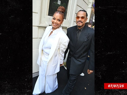 janet jackson and maxwell kit kat club getty 2