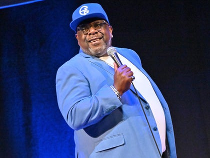 1028-Cedric-The-Entertainer-PRIMARY